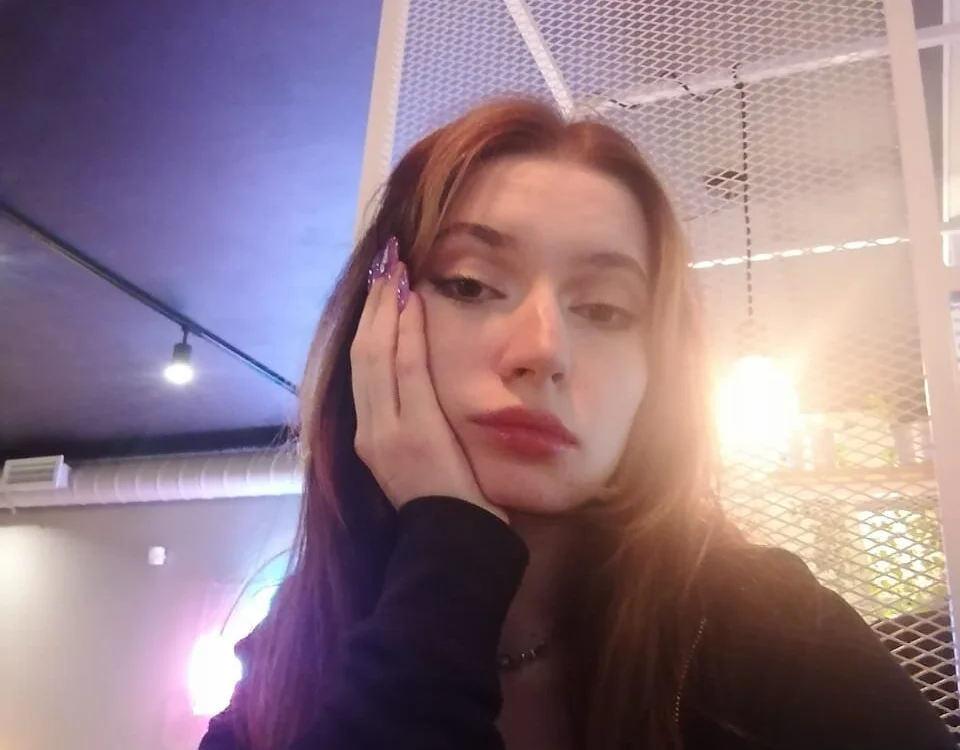 Kelly_Diaz_'s Offline Chat Room