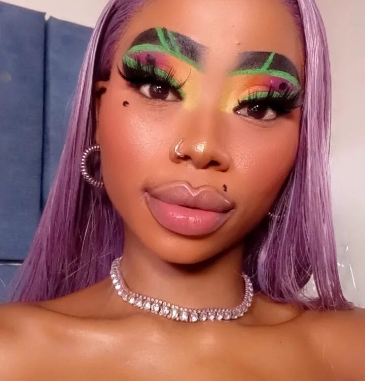 Ebonydollxx offline XXX-chat