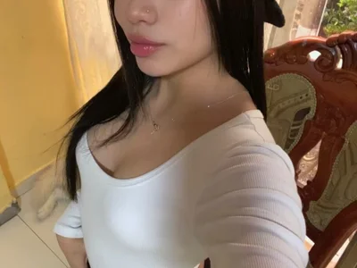 Kate_Owen_ private show
