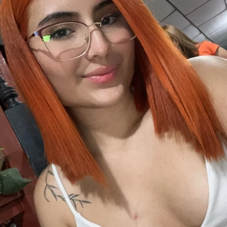 Lizi_blue offline chatrum