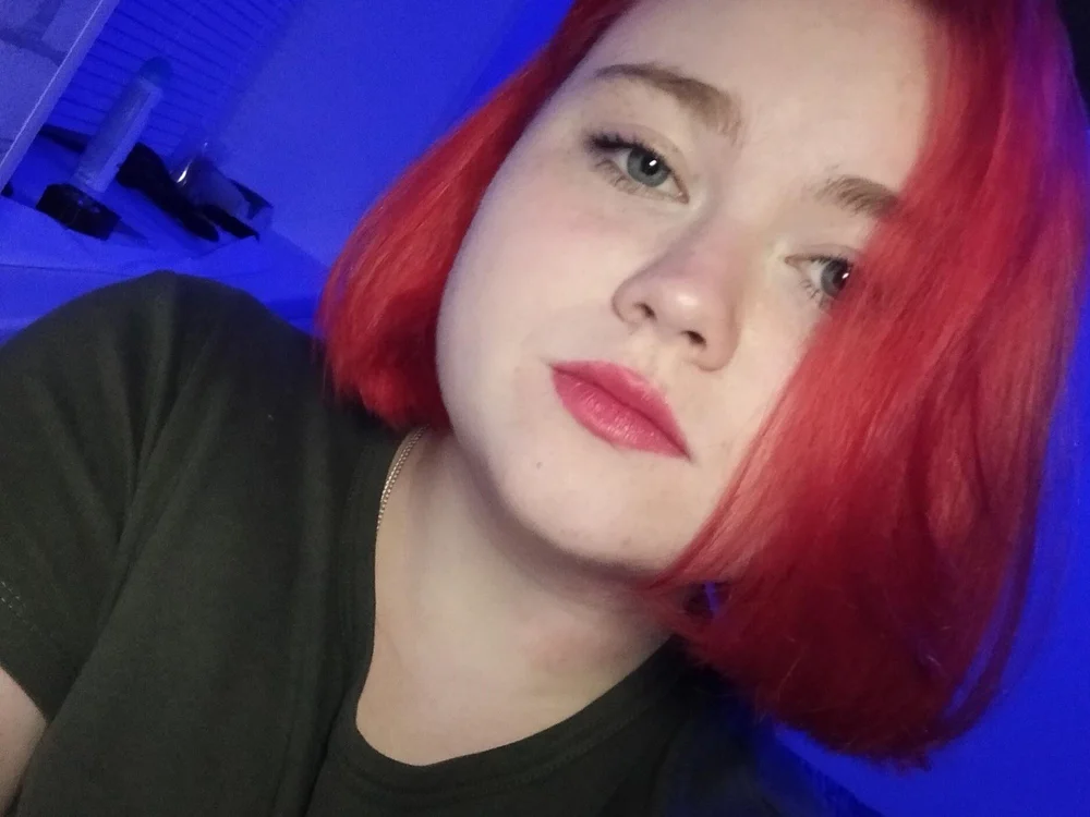 DianaMurray's Offline Chat Room