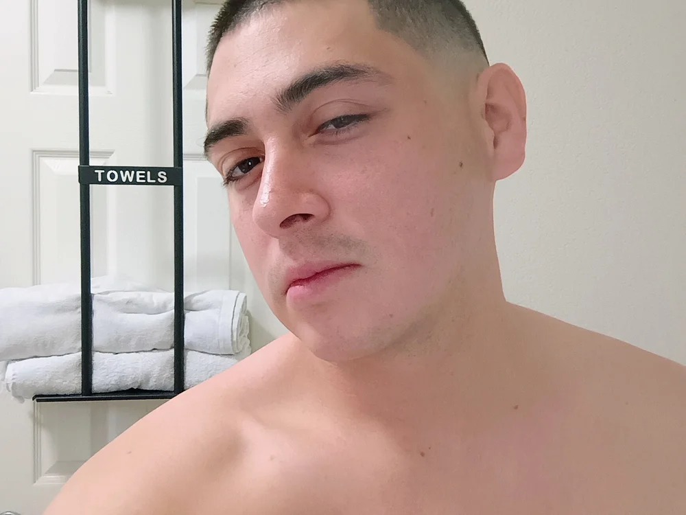 DojaSmoke419's Offline Chat Room