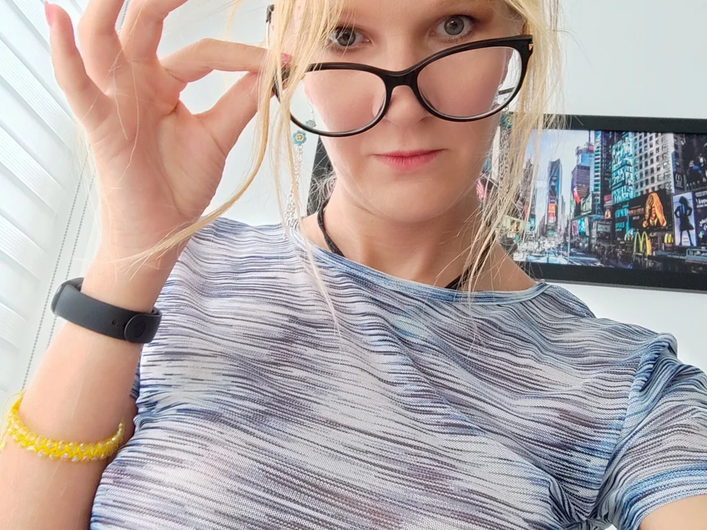 BrattyMILF's Offline XXX Chat