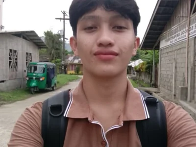 ur_boytoni19 profile