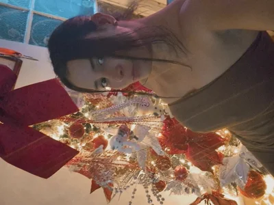 Malu_hot18