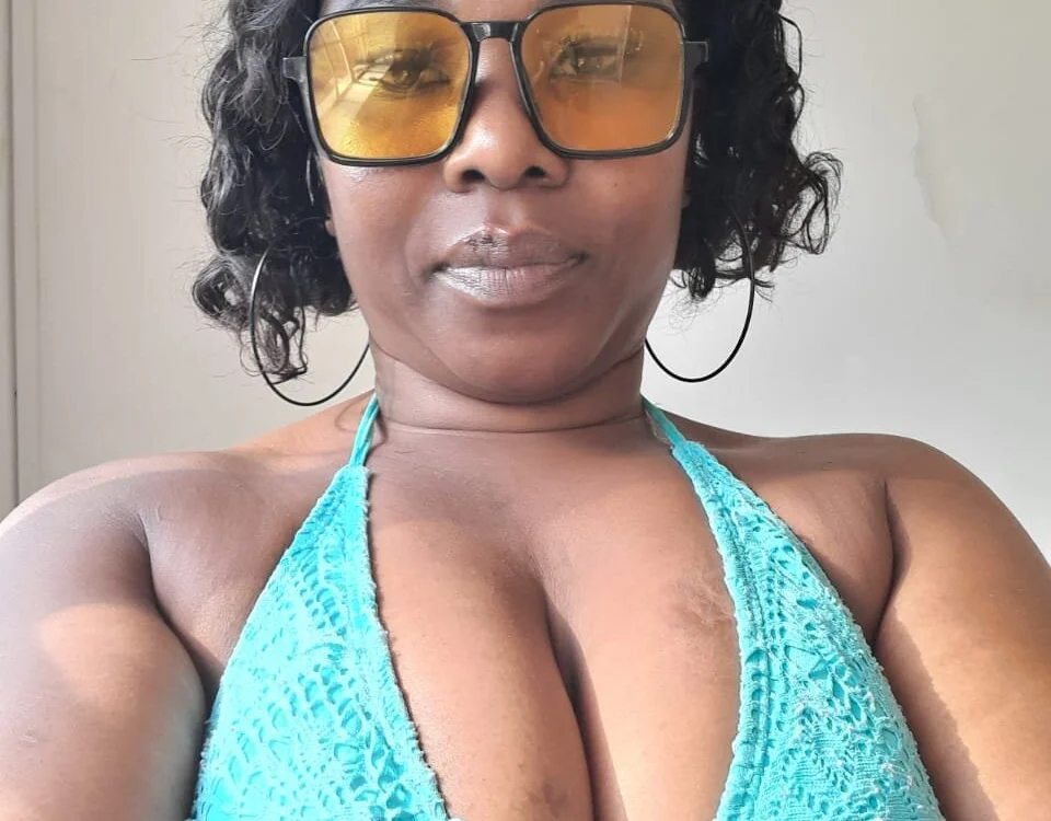 Thickchocolatex2's Offline XXX Chat