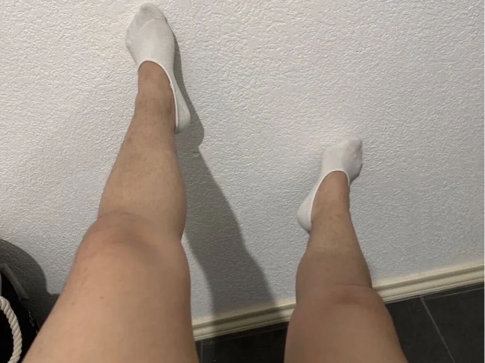 Dani8990's Offline Chat Room