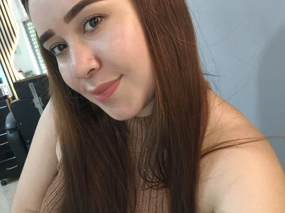 Violetta1007's Offline Chat Room