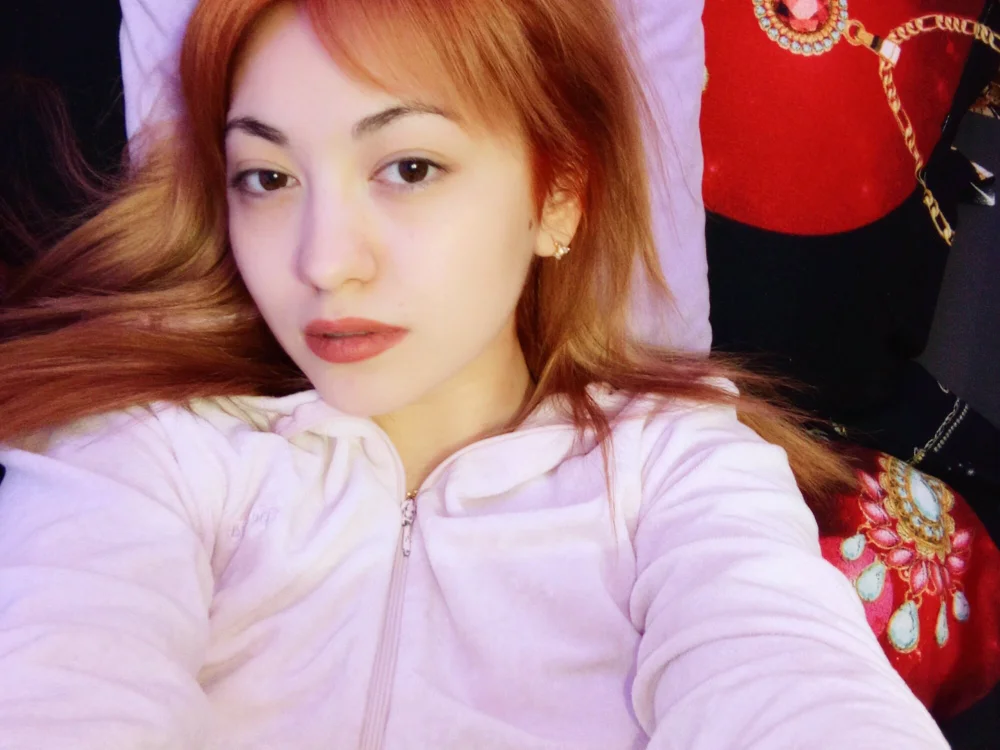 FOXlina_1's Offline XXX Chat