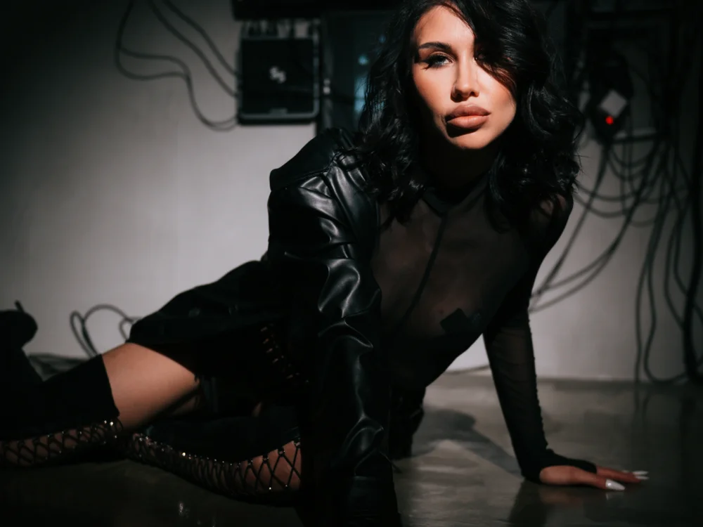 צ'אט XXX לא מקוון של KaylaMous