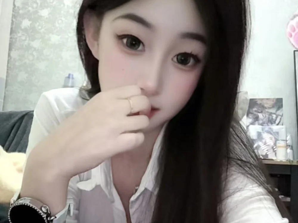Tili_Lucky Chat XXX Ngoại tuyến