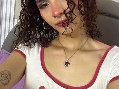 Liahrush Trans Blowjob Nude Cam