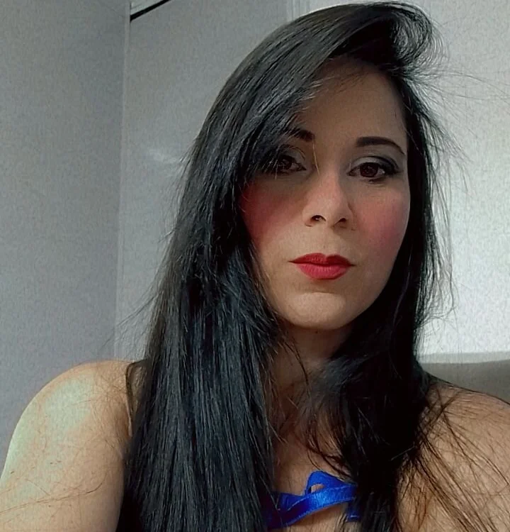 Alettalovee: офлайн-секс-чат