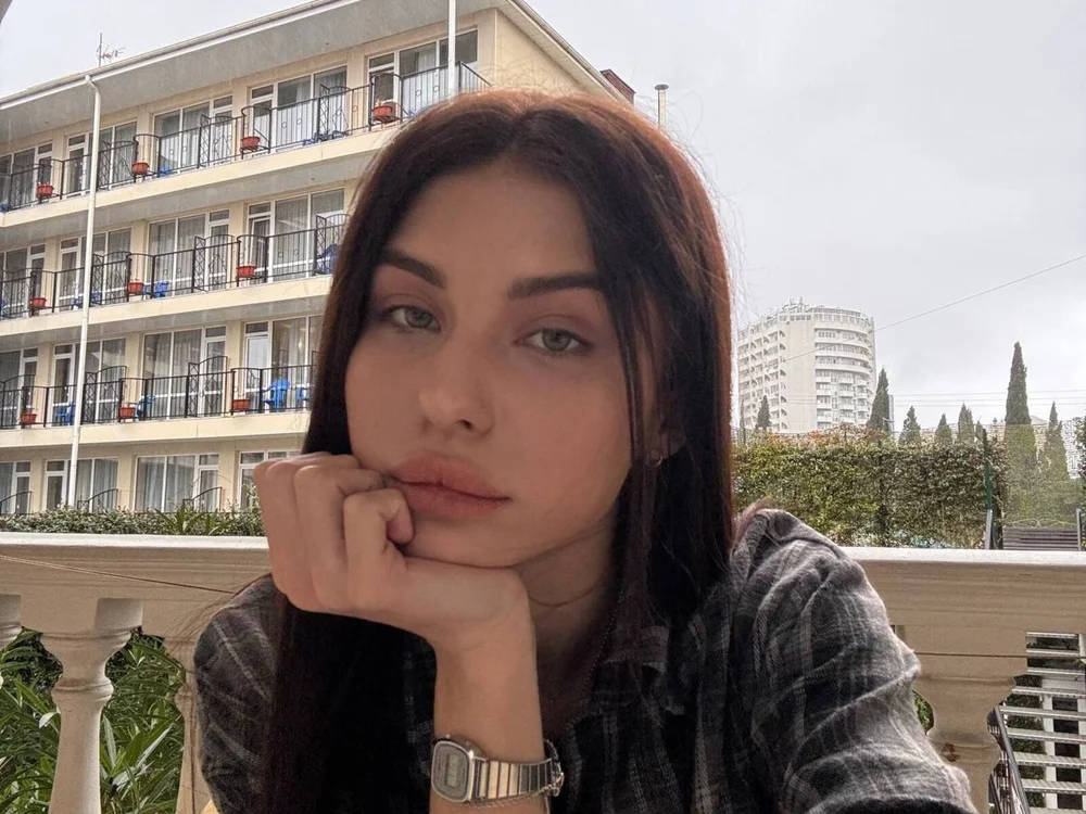 PriscillaLycas' Offline Chat Room