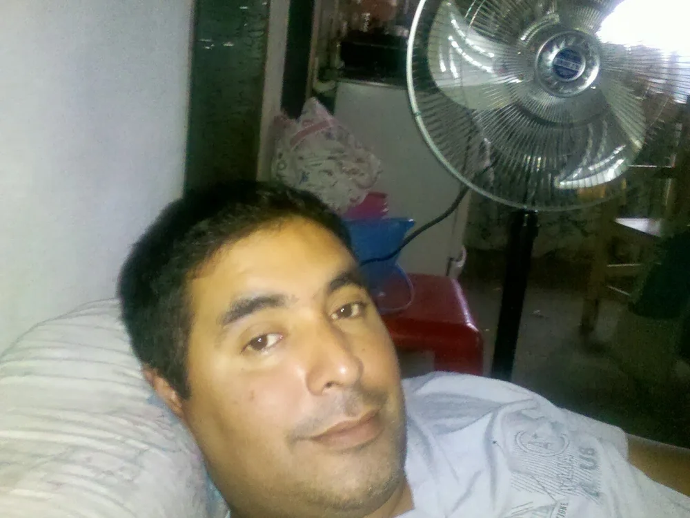 Gabriel131180's Offline XXX Chat