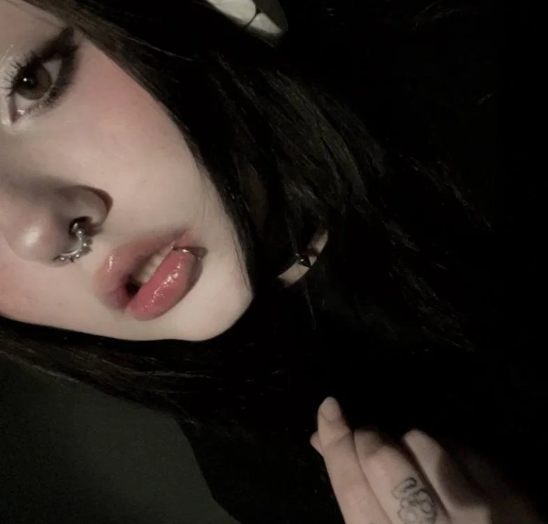 sweetty_babes offline chatrum