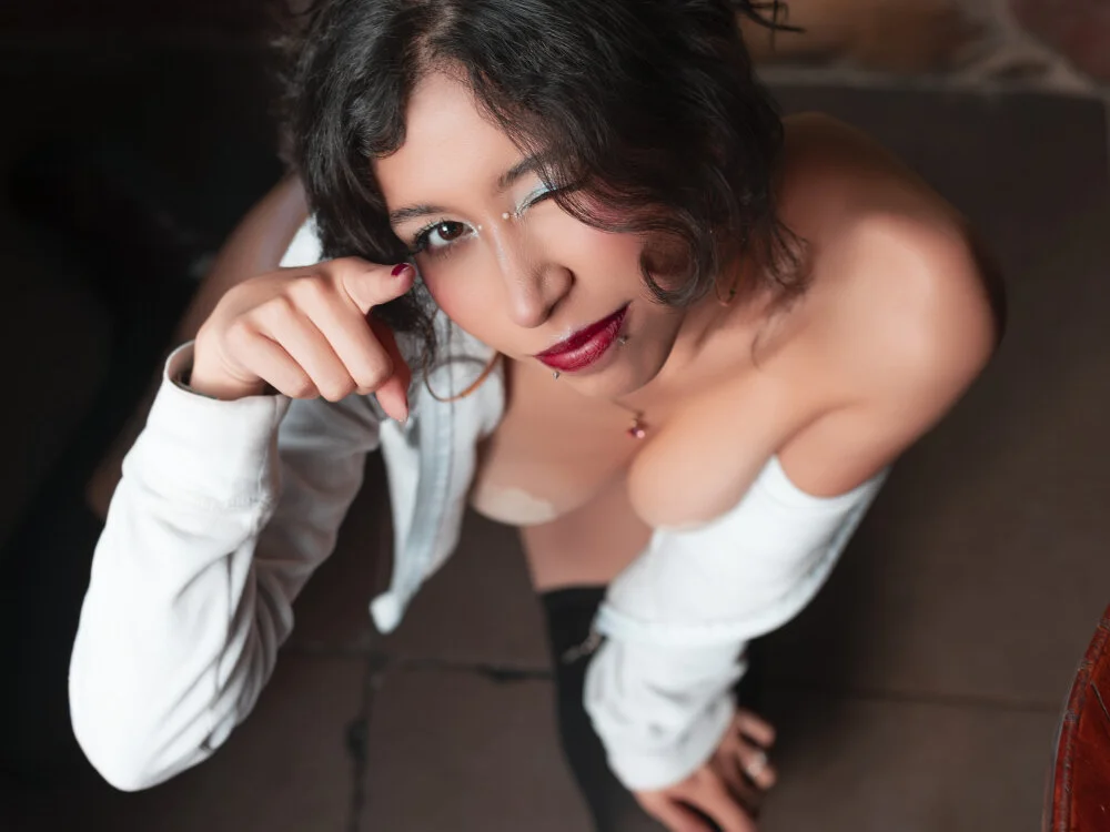 Miniadelf Offline XXX Chat