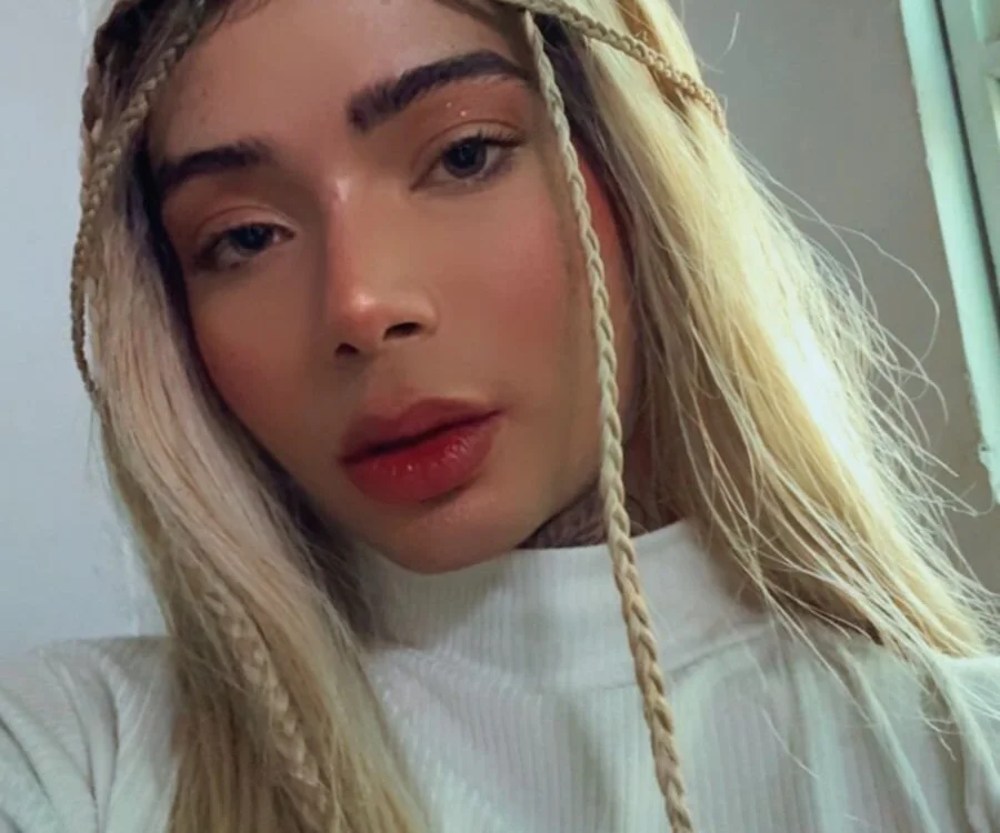 daniela_skinny21 offline XXX-chatje