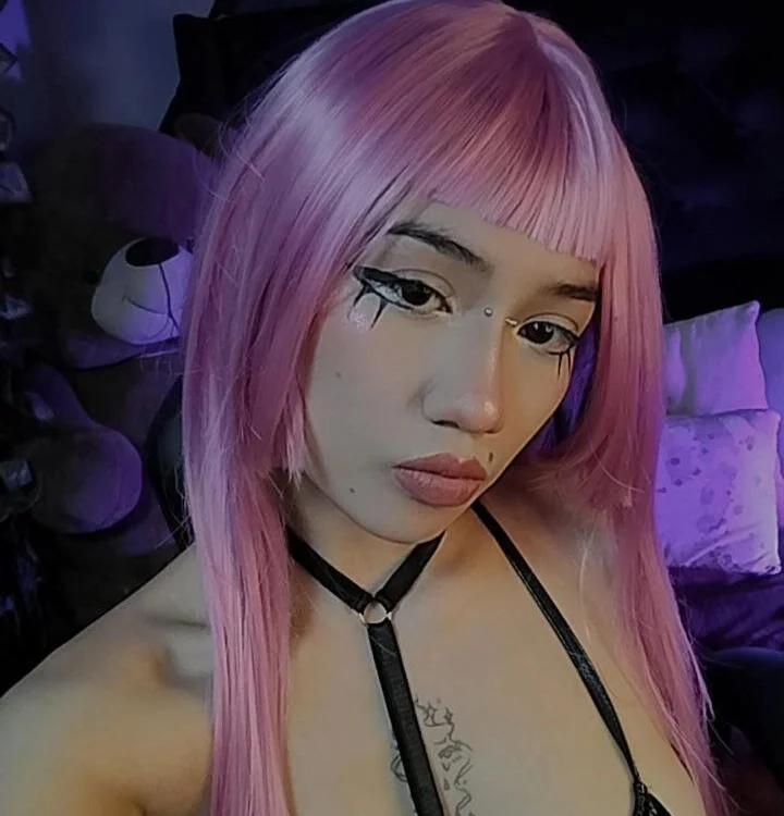 Offline chatovací místnost yui__1