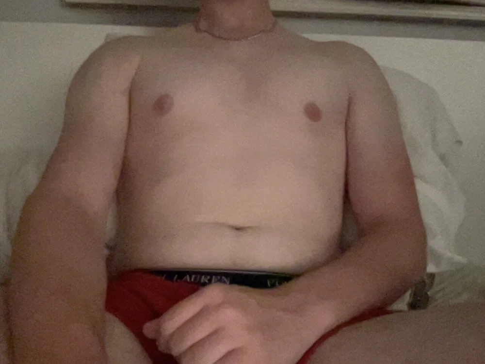 MrHookyouUp Chat XXX offline