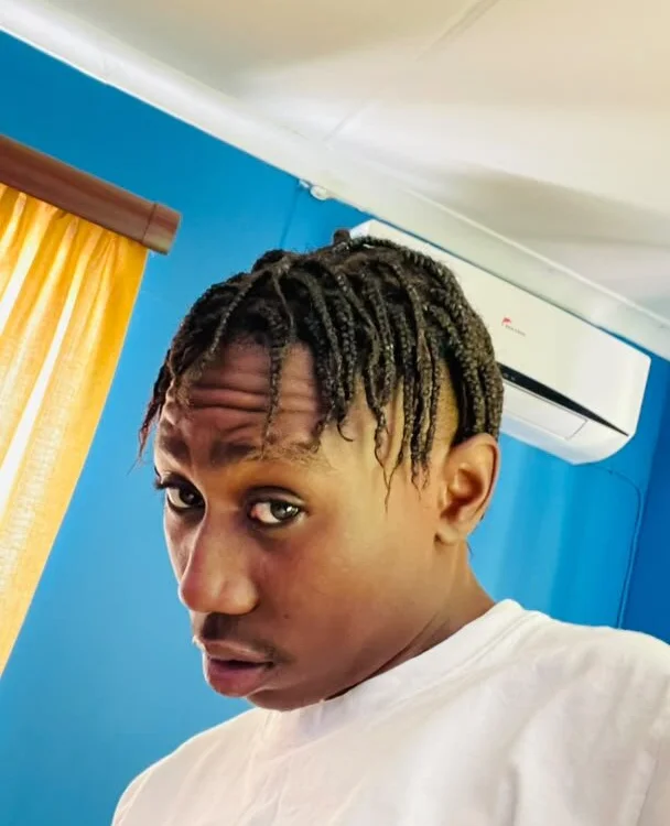 JERK_OFF777 Obrolan XXX Offline