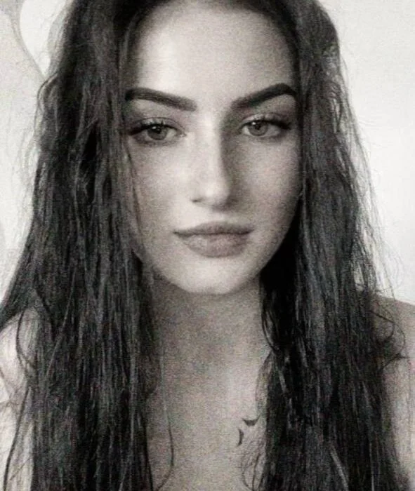 GussieStivers Adlı Modelin Çevrimdışı XXX Sohbeti