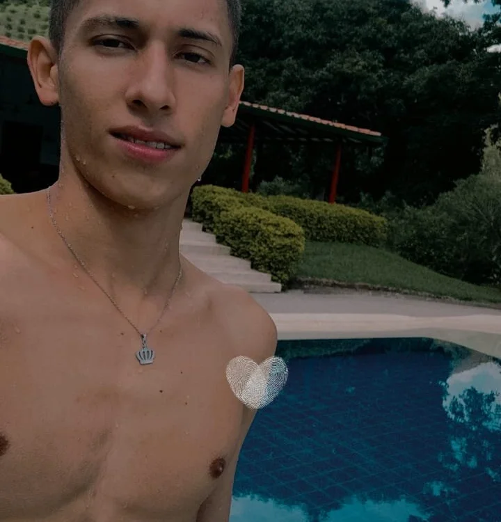 sebas0330 – Offline XXX chat