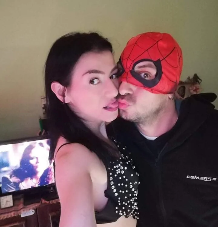 Offline chatovací místnost niceass85