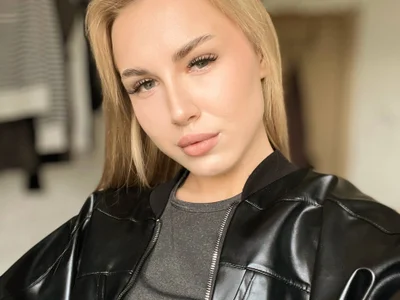 KirstenKeeny - Girl 