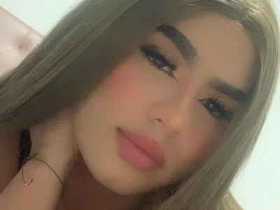 LauraBonnet7 - Trans 