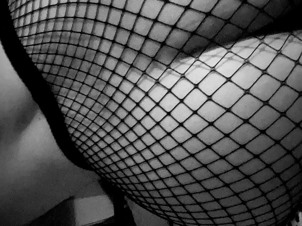 CherryFoxxxUK's Offline XXX Chat