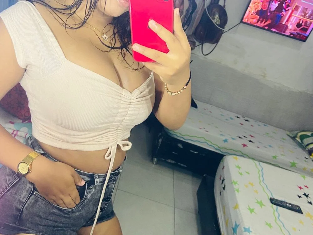 alana_mabel's Offline XXX Chat