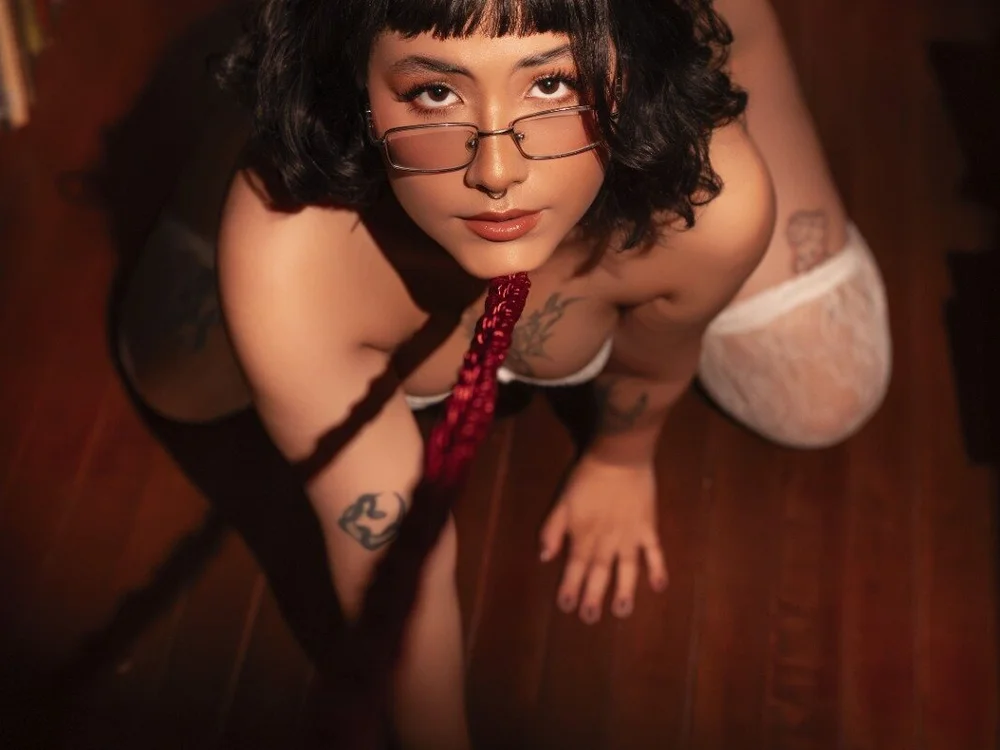 Offline XXX chat modela Akira-fudo