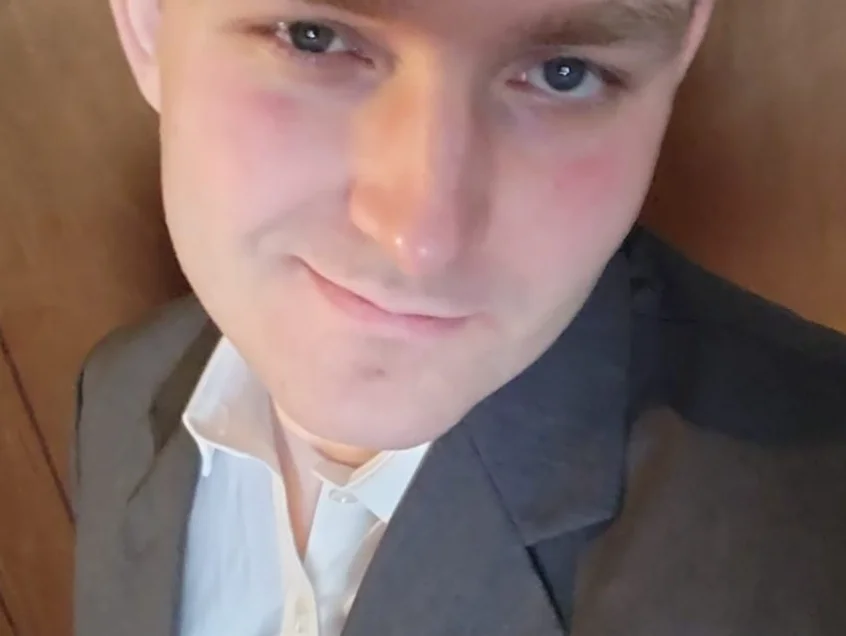 Timelesswolfcouple's Offline Chat Room