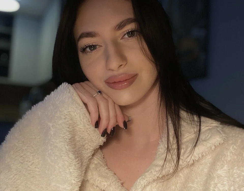 Lis_Kelly's Offline XXX Chat