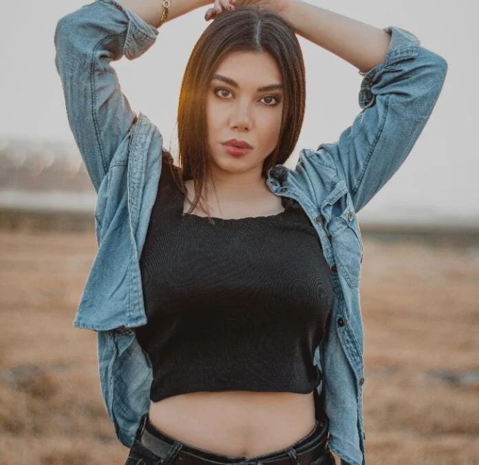 shrutee12 Chat XXX Ngoại tuyến