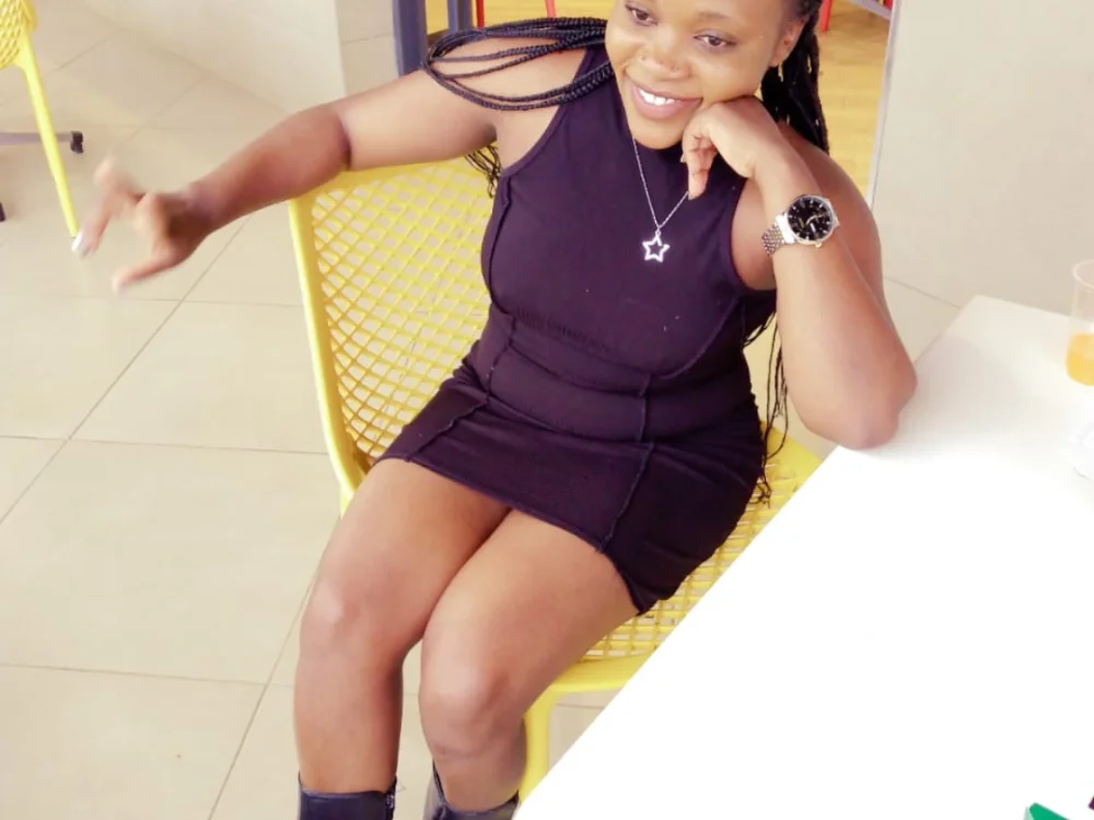 SpeyTightPussy: офлайн-секс-чат