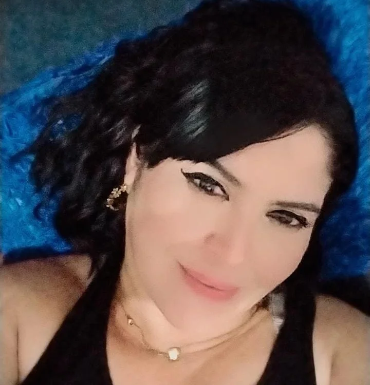 macarena_milf's Offline Chat Room
