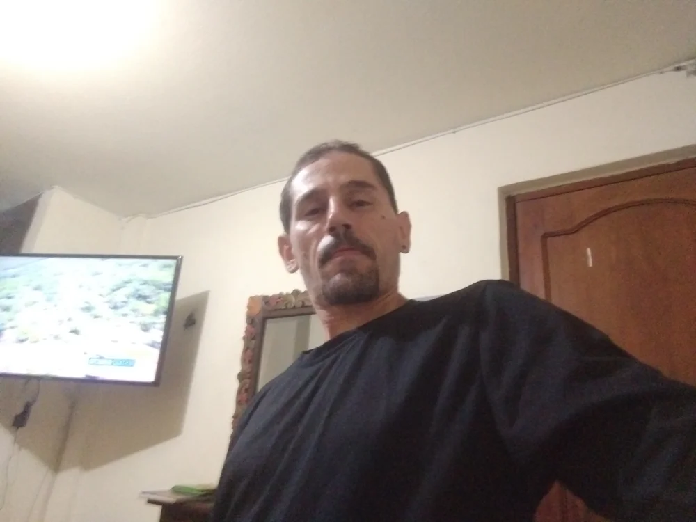 Descomunn Offline XXX chat
