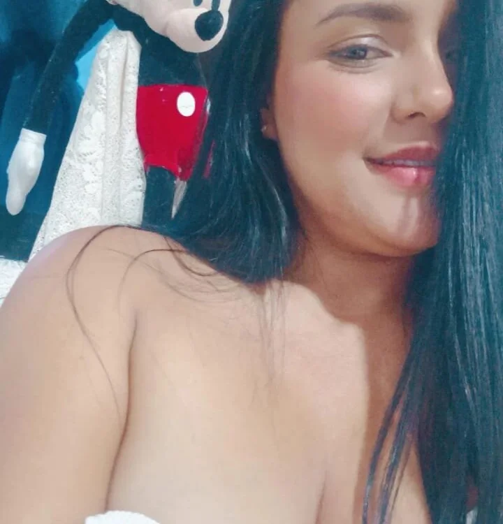 naila_marulanda cover photo