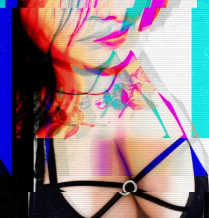 Megan_rd's Offline XXX Chat