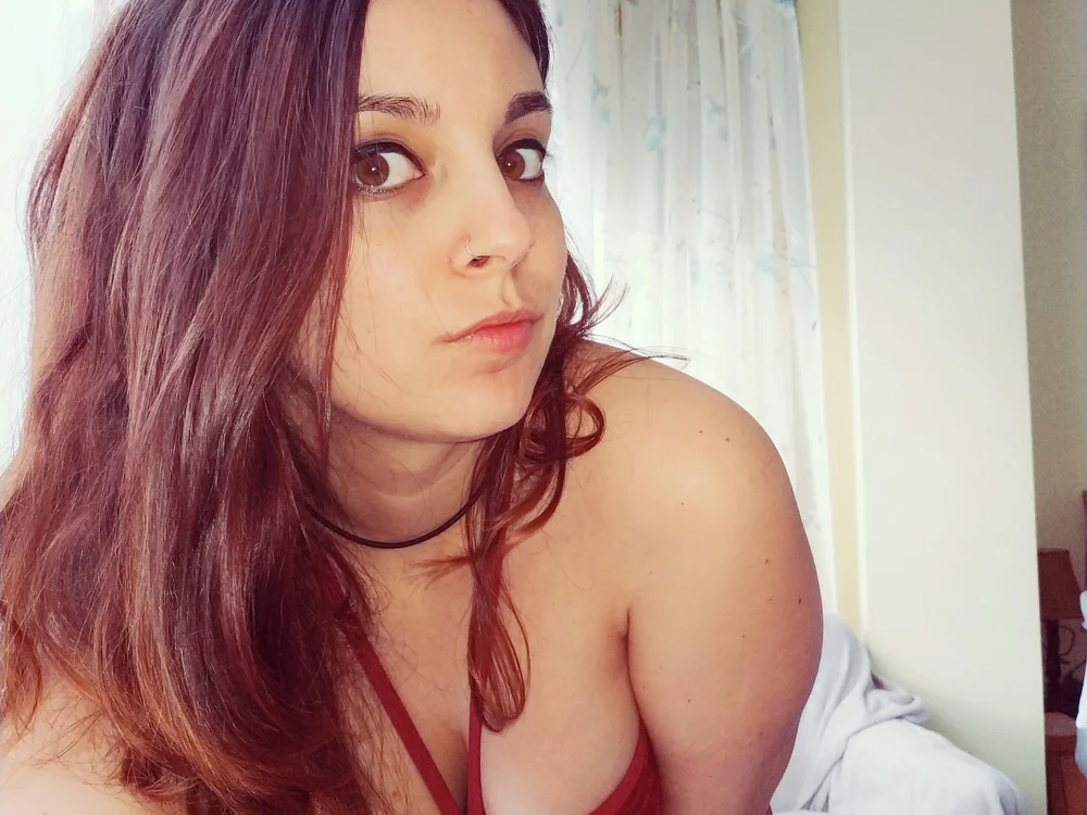amazonagolosa's Offline Chat Room