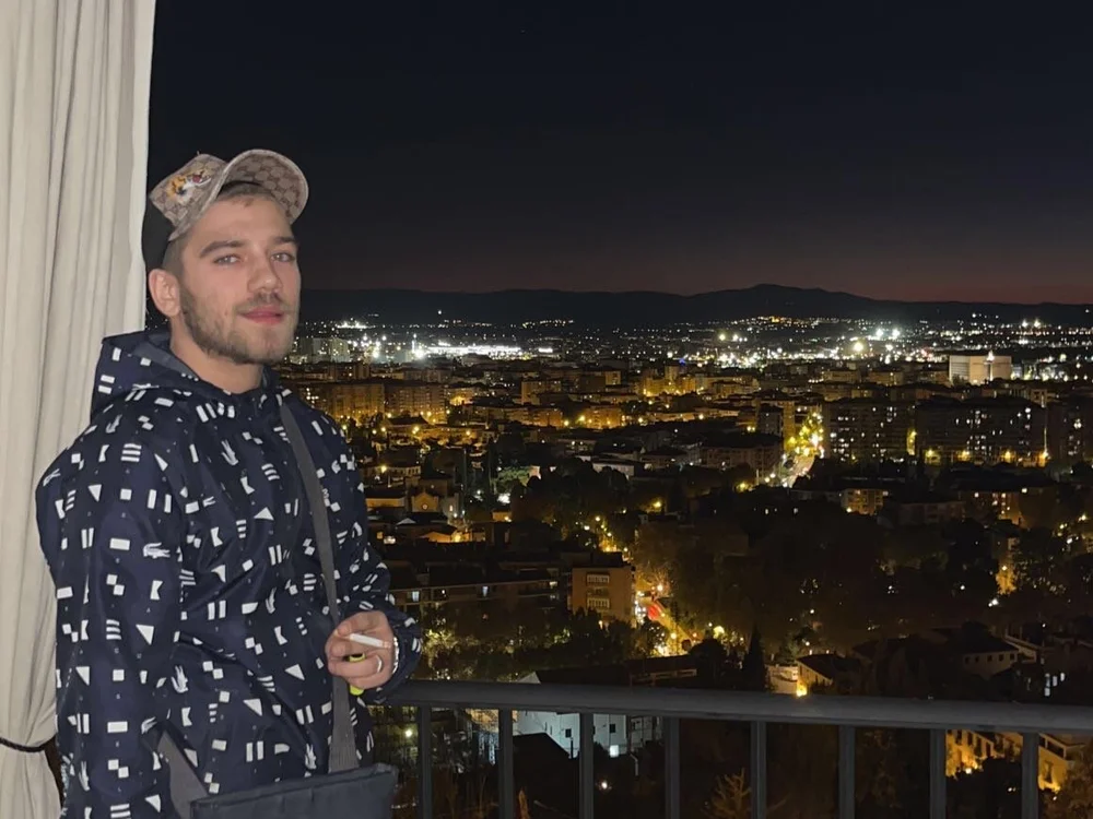 dybal312's Offline Chat Room