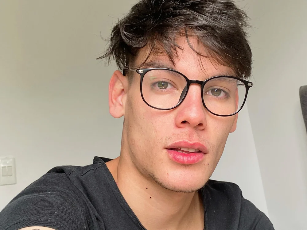 JaredTeen's Offline XXX Chat