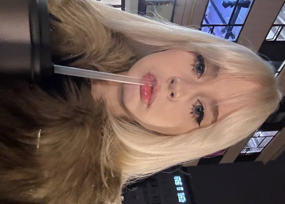 viviennedoll Chat XXX offline