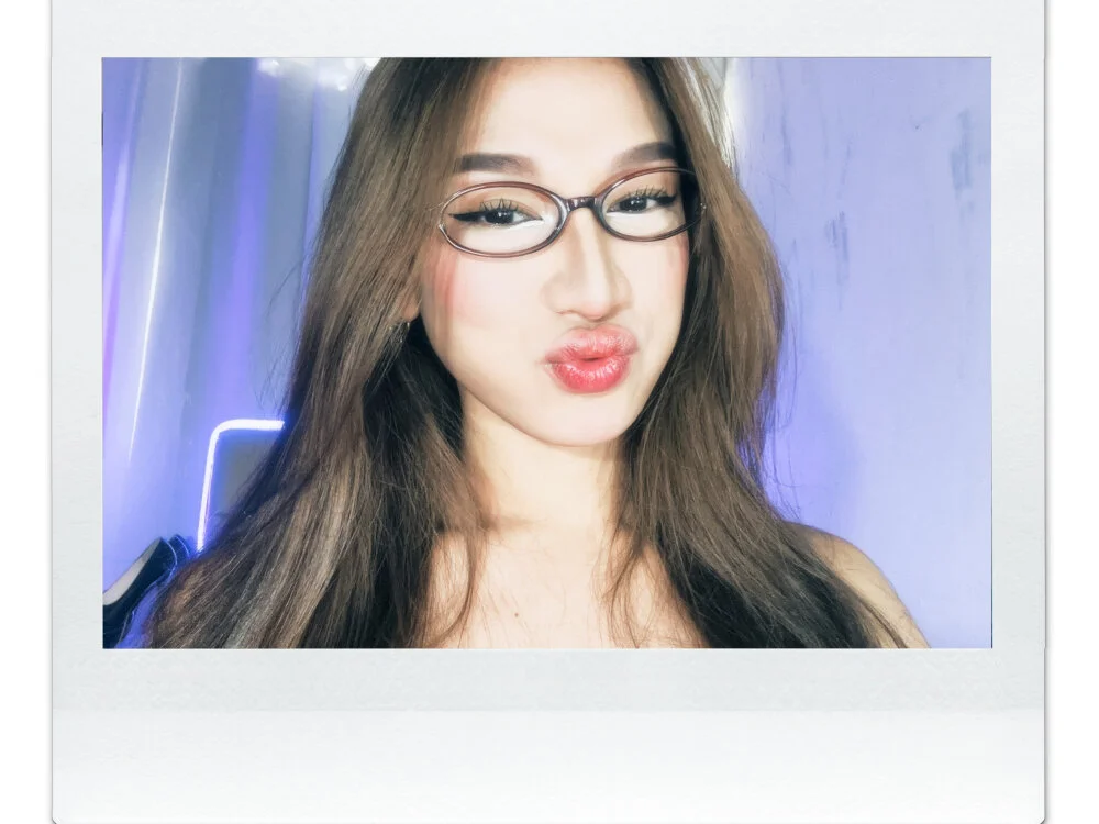 دردشة FuckDoll_Nathalie الجنسية دون اتصال