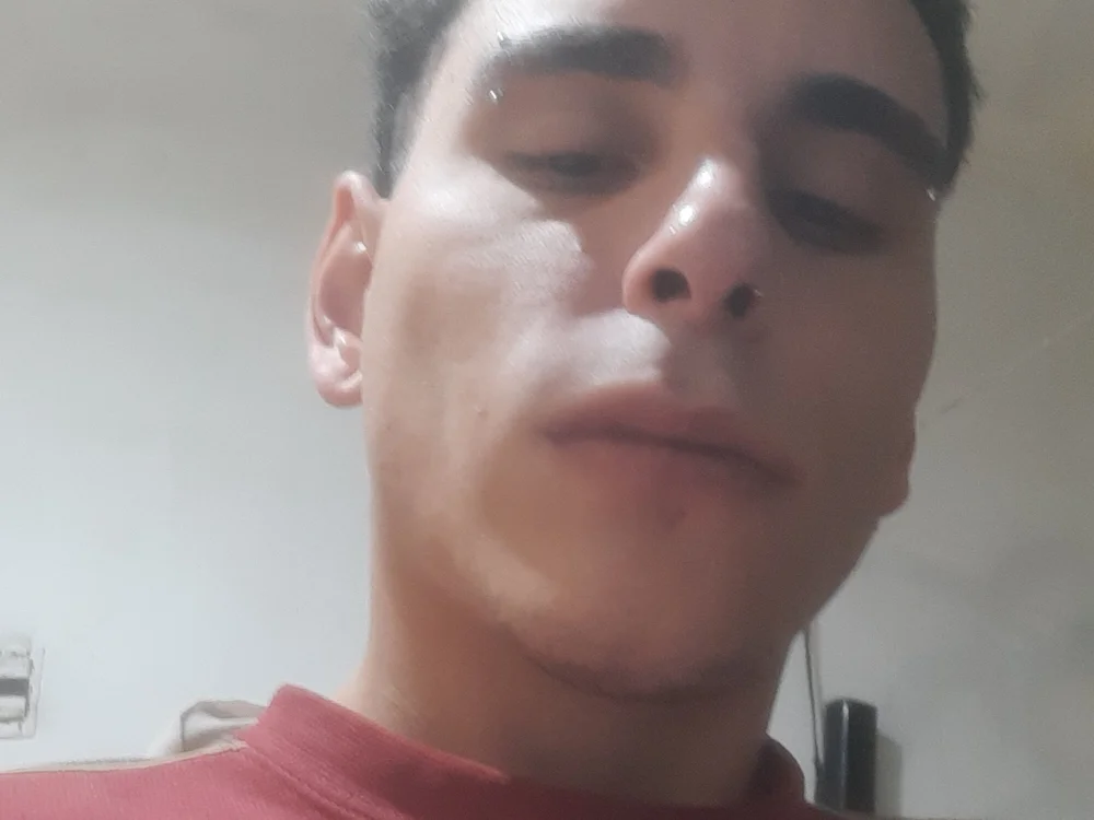 sucubo_ offline chatrum