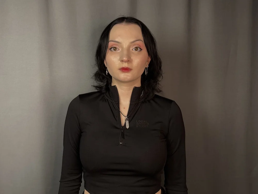 DanielleKinde's Offline Chat Room