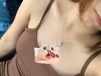 Linzly লাইভ XXX চ্যাট