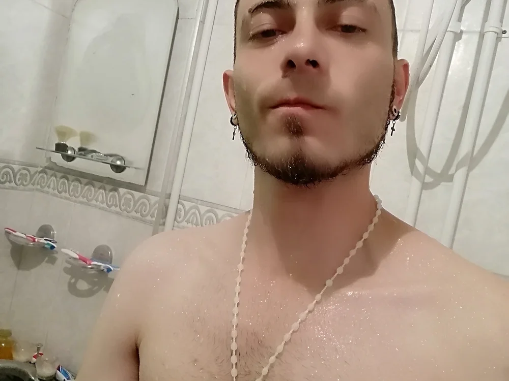 skinny_rich offline chatrum